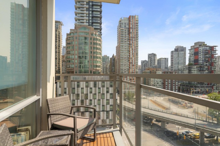 Photo 24 at 1202 - 1455 Howe, Yaletown, Vancouver West