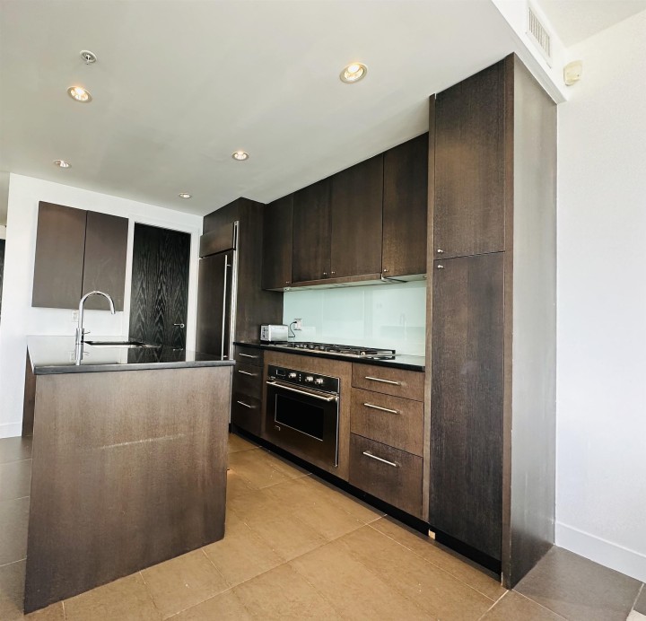 Photo 11 at 1202 - 1455 Howe, Yaletown, Vancouver West