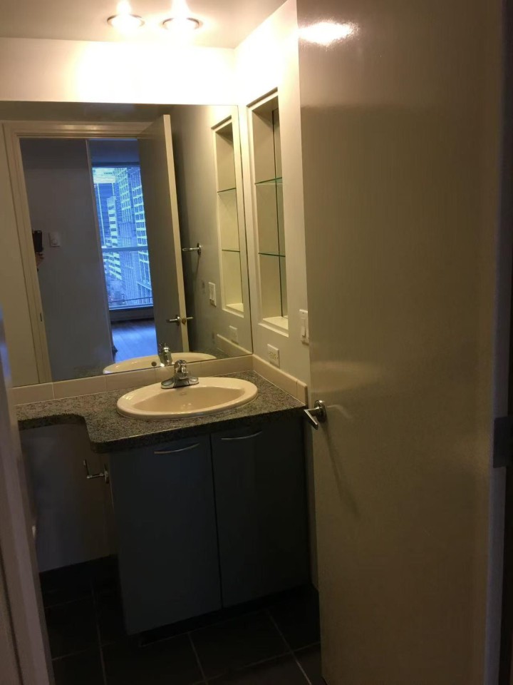 Photo 16 at 1505 - 1068 Hornby Street, Downtown VW, Vancouver West