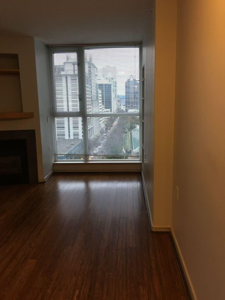 Photo 10 at 1505 - 1068 Hornby Street, Downtown VW, Vancouver West