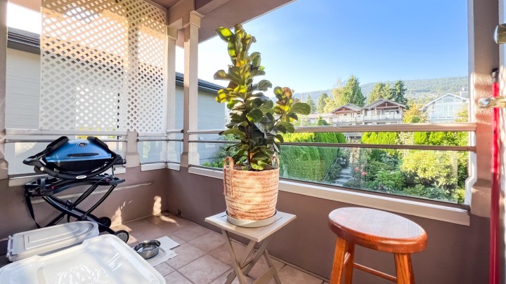 Photo 17 at 2352 Marine Drive, Dundarave, West Vancouver