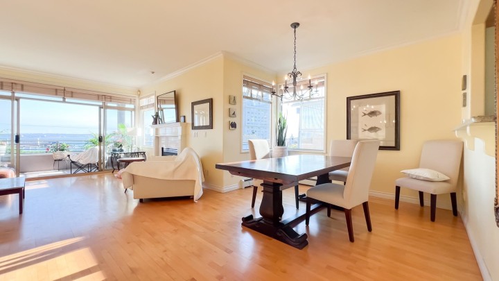 Photo 12 at 2352 Marine Drive, Dundarave, West Vancouver