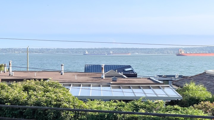 Photo 9 at 2352 Marine Drive, Dundarave, West Vancouver