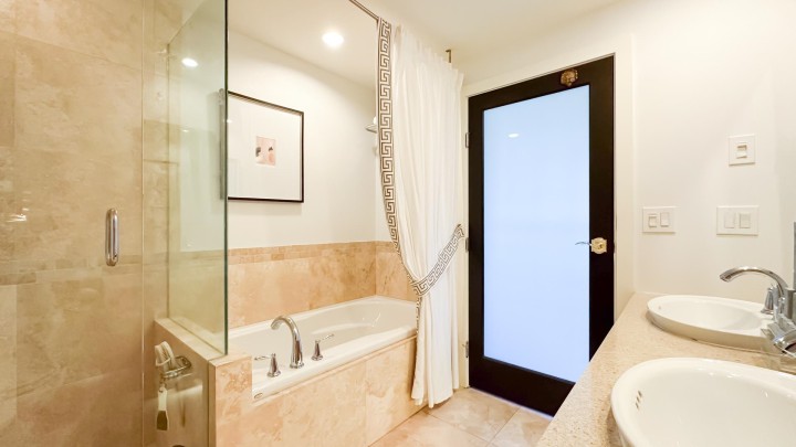 Photo 23 at 401 - 1925 Alberni Street, West End VW, Vancouver West