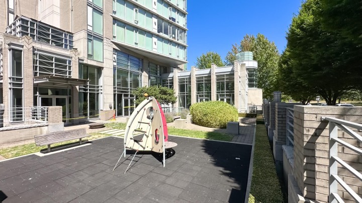 Photo 30 at 401 - 1925 Alberni Street, West End VW, Vancouver West