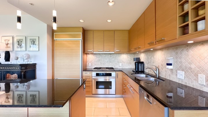 Photo 14 at 401 - 1925 Alberni Street, West End VW, Vancouver West