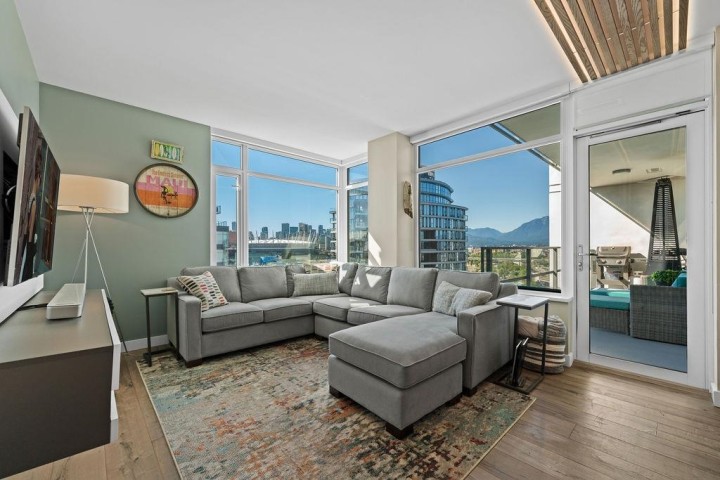 Photo 7 at 1503 - 110 Switchmen Street, Mount Pleasant VE, Vancouver East