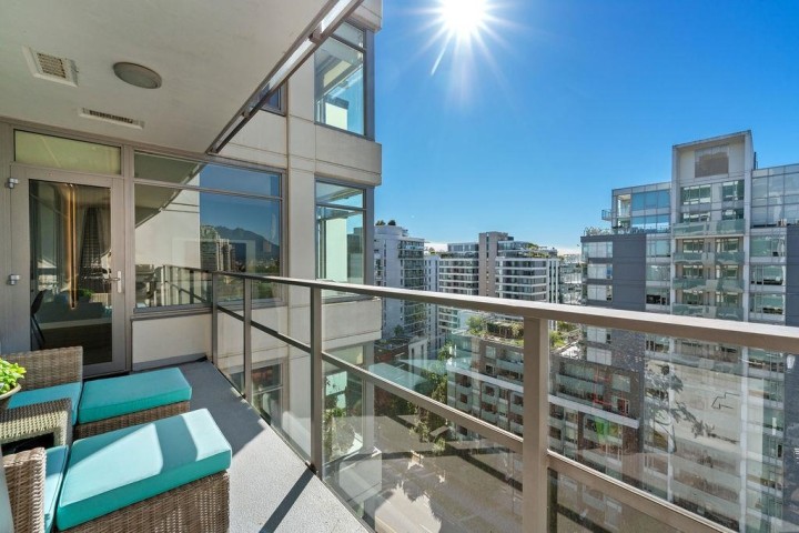 Photo 5 at 1503 - 110 Switchmen Street, Mount Pleasant VE, Vancouver East