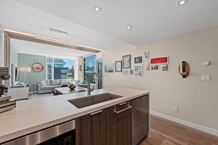 Photo 21 at 1503 - 110 Switchmen Street, Mount Pleasant VE, Vancouver East