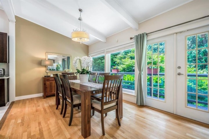 Photo 9 at 2120 28th Street, Queens, West Vancouver