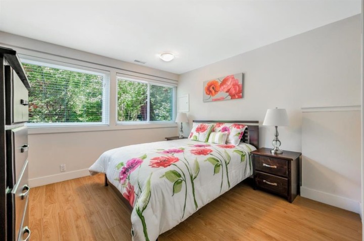 Photo 18 at 2120 28th Street, Queens, West Vancouver