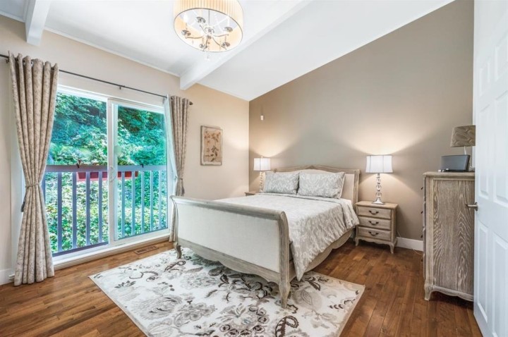 Photo 11 at 2120 28th Street, Queens, West Vancouver