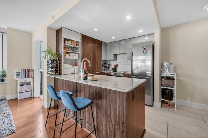 Photo 13 at 1506 - 1088 Richards Street, Yaletown, Vancouver West