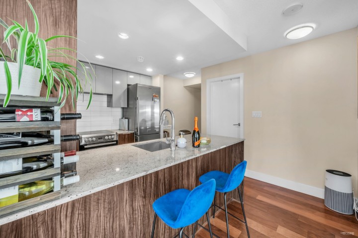 Photo 16 at 1506 - 1088 Richards Street, Yaletown, Vancouver West