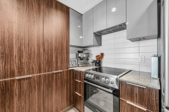 Photo 12 at 1506 - 1088 Richards Street, Yaletown, Vancouver West