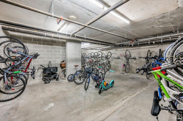 Photo 28 at 1506 - 1088 Richards Street, Yaletown, Vancouver West