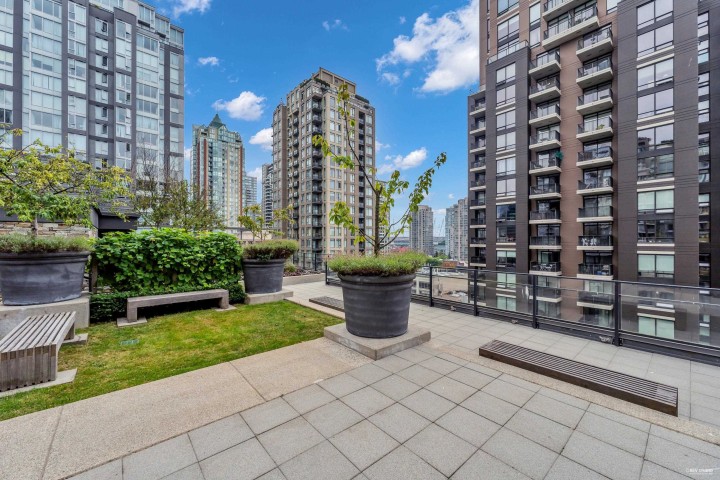 Photo 29 at 1506 - 1088 Richards Street, Yaletown, Vancouver West