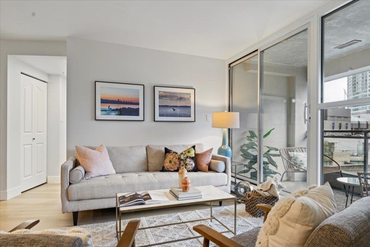 Photo 11 at 407 - 183 Keefer Place, Downtown VW, Vancouver West