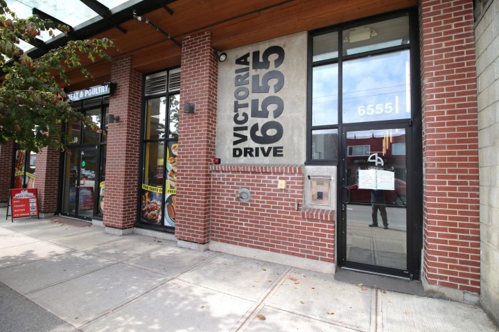 Photo 16 at 306 - 6555 Victoria Drive, Killarney VE, Vancouver East