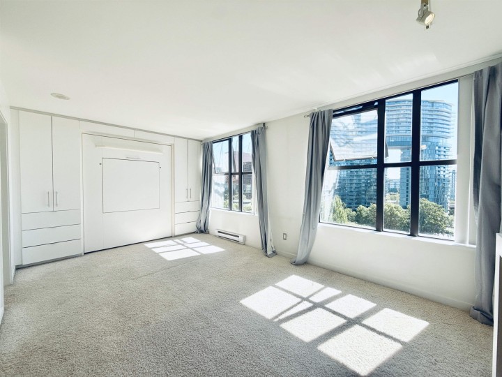 Photo 2 at 904 - 989 Beatty Street, Yaletown, Vancouver West