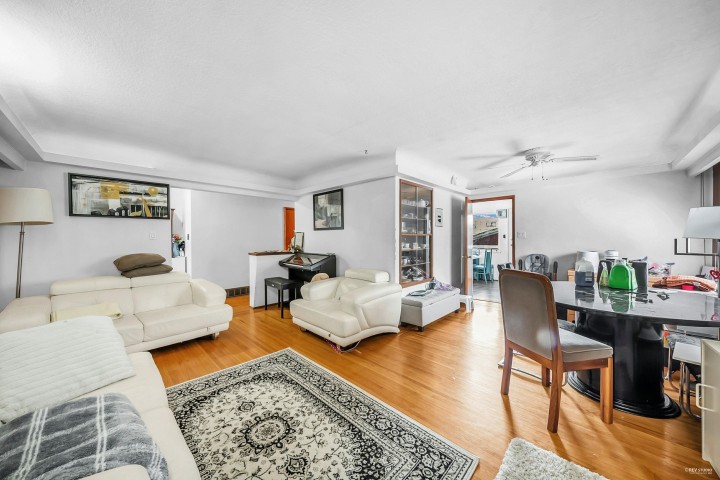 Photo 8 at 2975 E 41st Avenue, Collingwood VE, Vancouver East