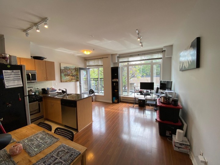 Photo 3 at 202 - 4479 W 10th Avenue, Point Grey, Vancouver West