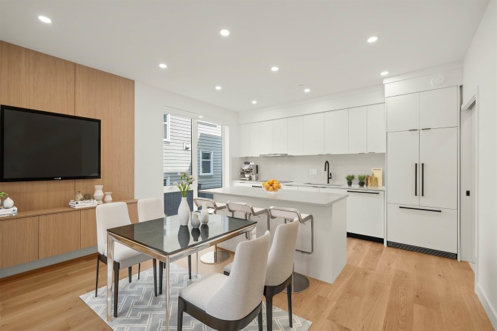 Photo 3 at 1904 E 8th Avenue, Grandview Woodland, Vancouver East