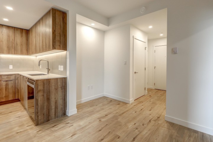 Photo 13 at 517 - 3594 Malsum Drive, Roche Point, North Vancouver