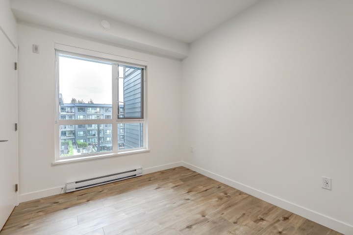 Photo 16 at 517 - 3594 Malsum Drive, Roche Point, North Vancouver