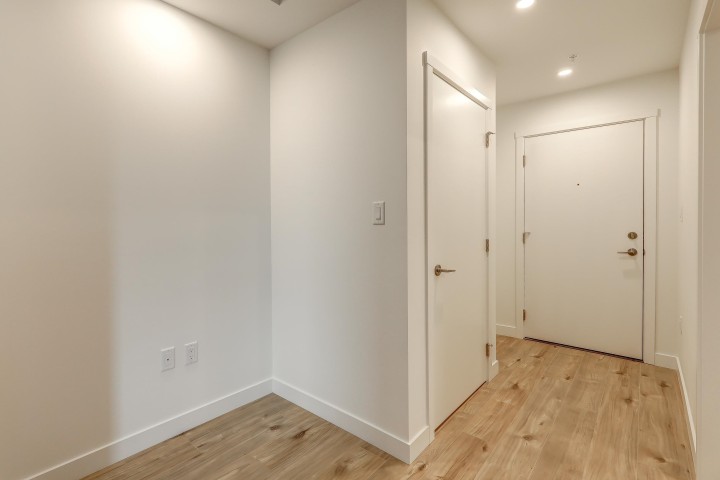 Photo 14 at 517 - 3594 Malsum Drive, Roche Point, North Vancouver