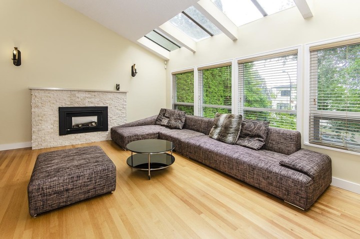 Photo 5 at 4063 W 33rd Avenue, Dunbar, Vancouver West