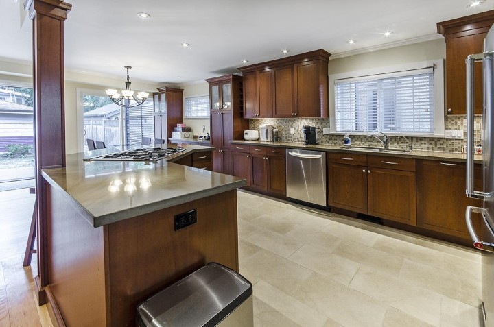 Photo 10 at 4063 W 33rd Avenue, Dunbar, Vancouver West