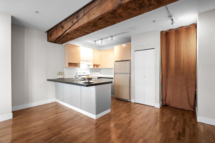 Photo 5 at 201 - 869 Beatty Street, Downtown VW, Vancouver West