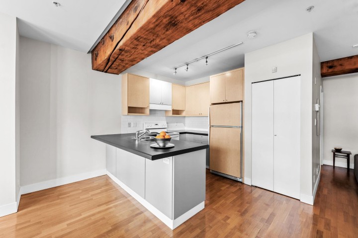 Photo 8 at 201 - 869 Beatty Street, Downtown VW, Vancouver West