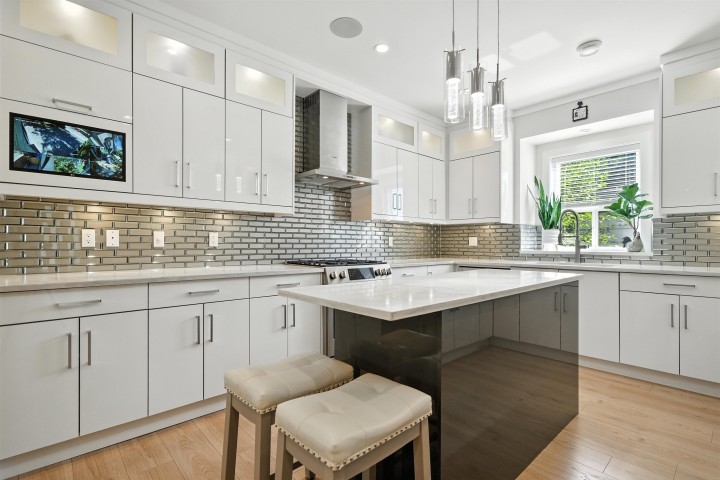 Photo 12 at 870 Browning Place, Blueridge NV, North Vancouver