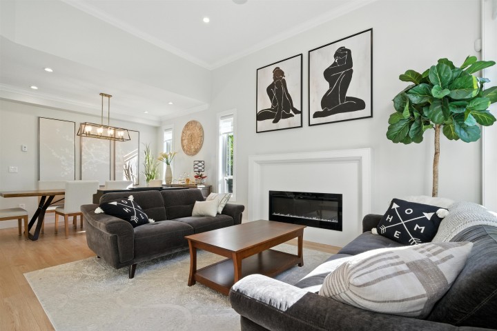 Photo 5 at 870 Browning Place, Blueridge NV, North Vancouver