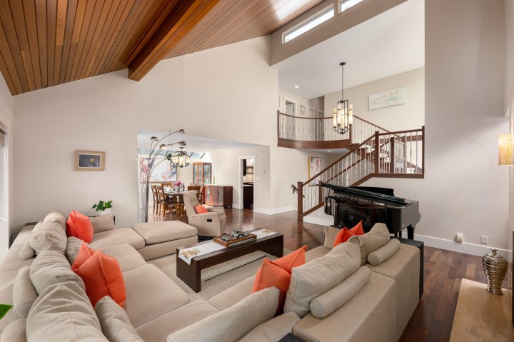 Photo 3 at 5483 Carnarvon Street, Kerrisdale, Vancouver West