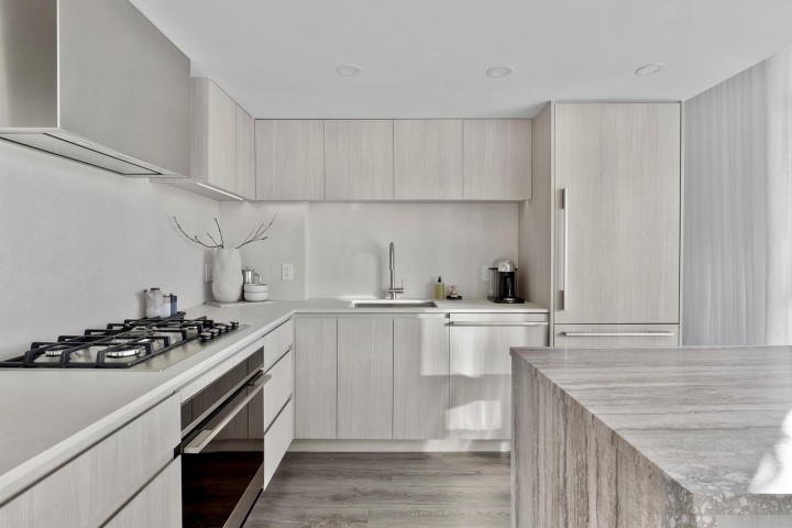 Photo 15 at 713 - 1887 Crowe Street, False Creek, Vancouver West