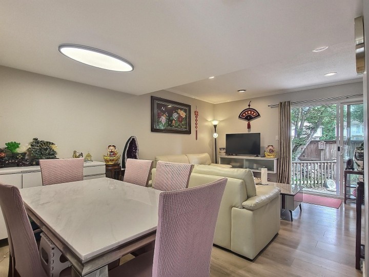 Photo 4 at 6878 Arlington Street, Killarney VE, Vancouver East