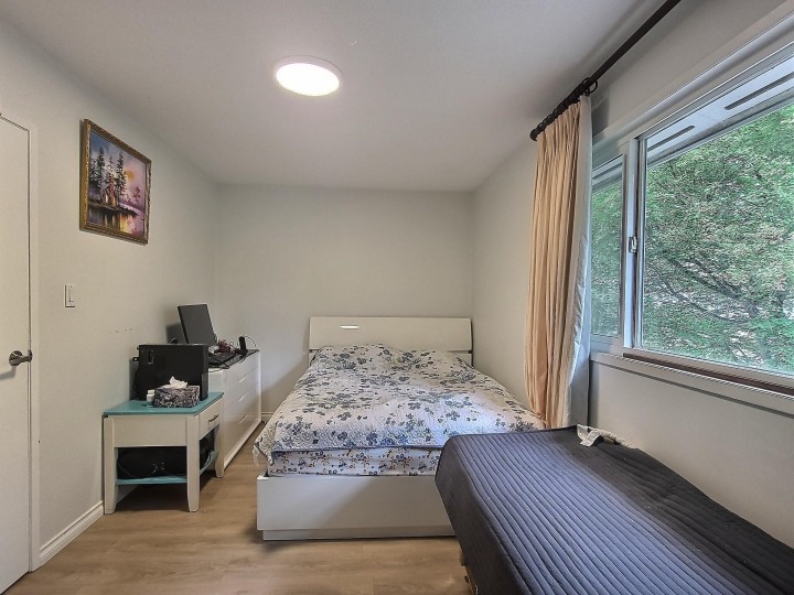 Photo 8 at 6878 Arlington Street, Killarney VE, Vancouver East