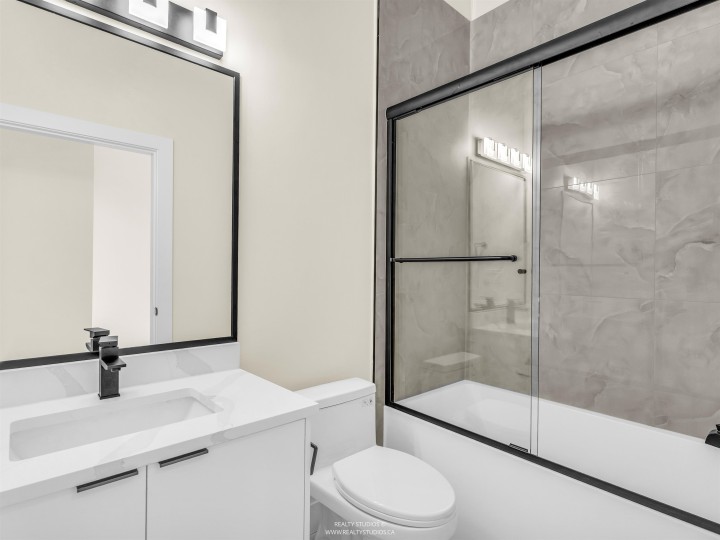 Photo 24 at 1 - 5221 Clarendon Street, Collingwood VE, Vancouver East