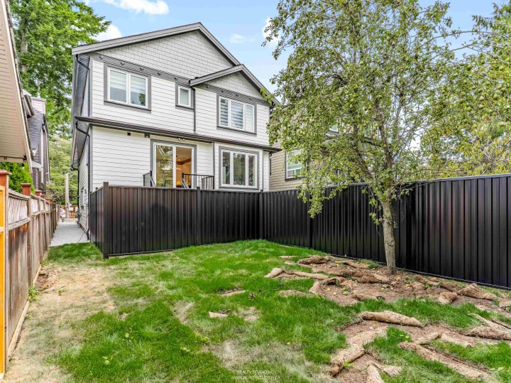 Photo 34 at 1 - 5221 Clarendon Street, Collingwood VE, Vancouver East