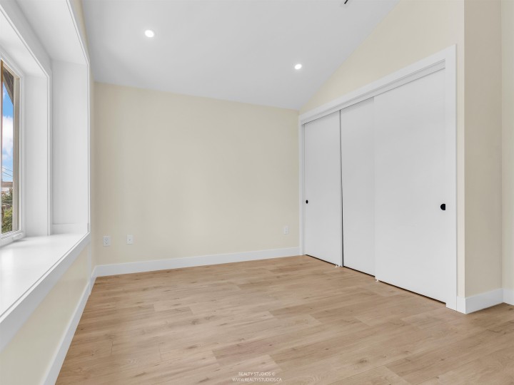 Photo 15 at 1 - 5221 Clarendon Street, Collingwood VE, Vancouver East