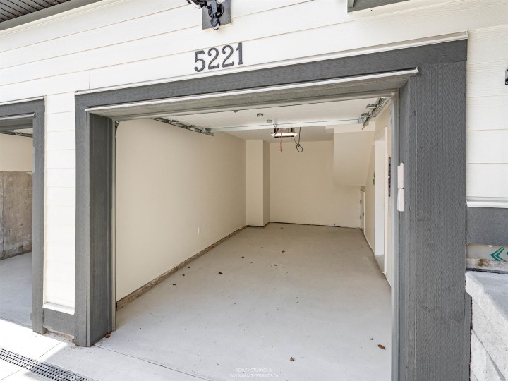 Photo 31 at 1 - 5221 Clarendon Street, Collingwood VE, Vancouver East