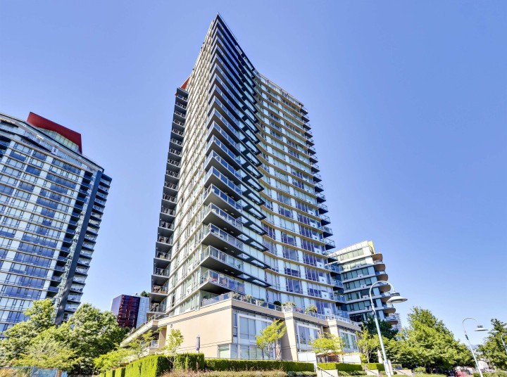 Photo 25 at 303 - 8 Smithe Mews, Yaletown, Vancouver West