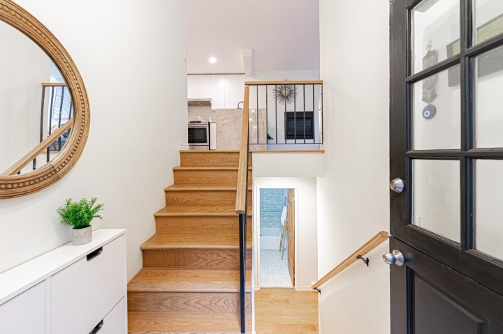 Photo 23 at 5 - 1786 Esquimalt Avenue, Ambleside, West Vancouver