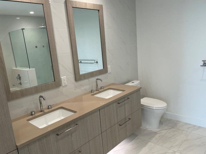 Photo 14 at 308 - 707 E 3rd Street, Queensbury, North Vancouver