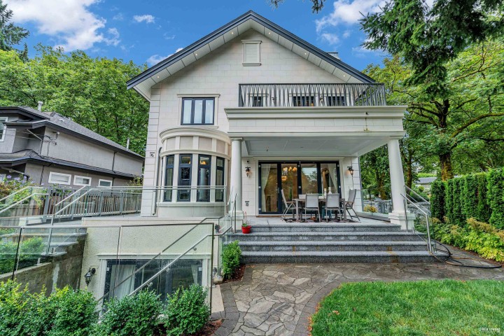 Photo 3 at 5188 Yew Street, Quilchena, Vancouver West