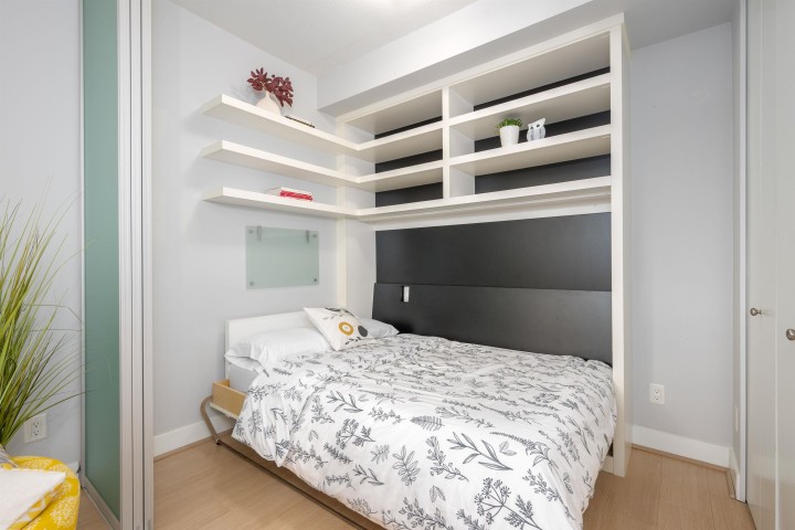 Photo 17 at 115 - 735 W 15th Street, Mosquito Creek, North Vancouver