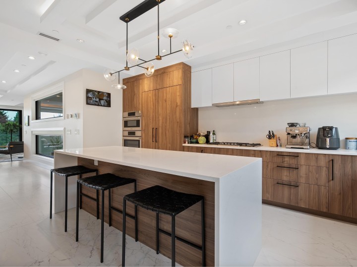 Photo 13 at 1295 Duchess Avenue, Ambleside, West Vancouver